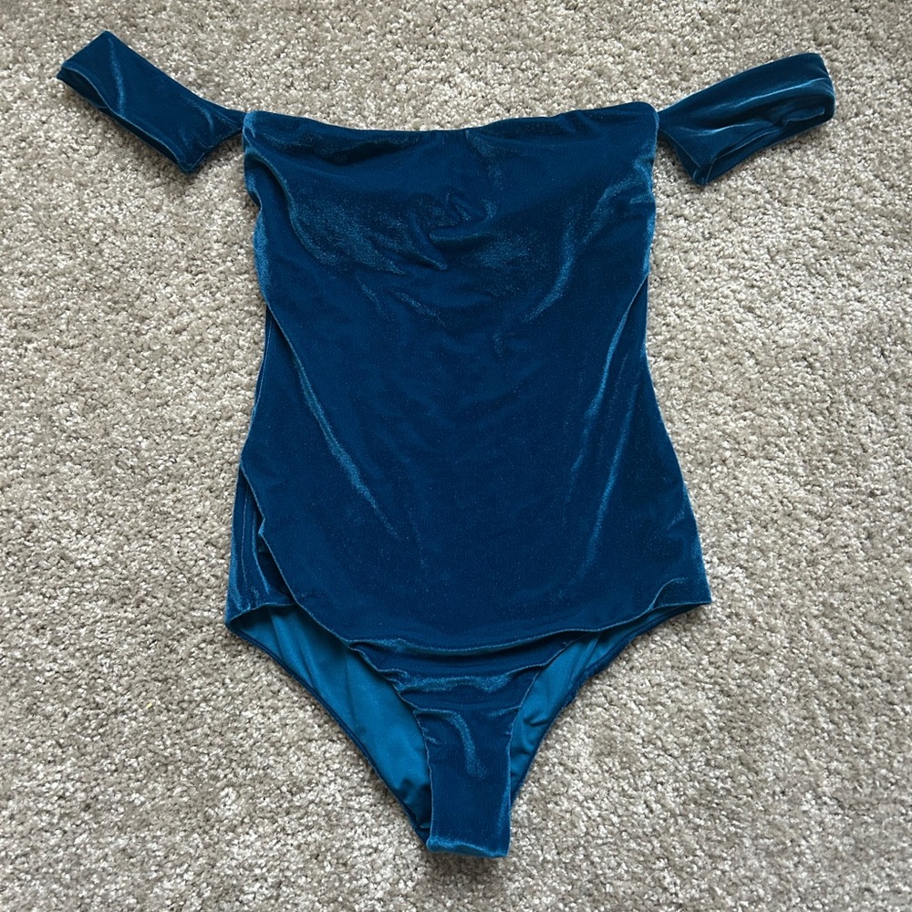 O’Neill Teal Velvet Off the Shoulder One Piece/Bodysuit